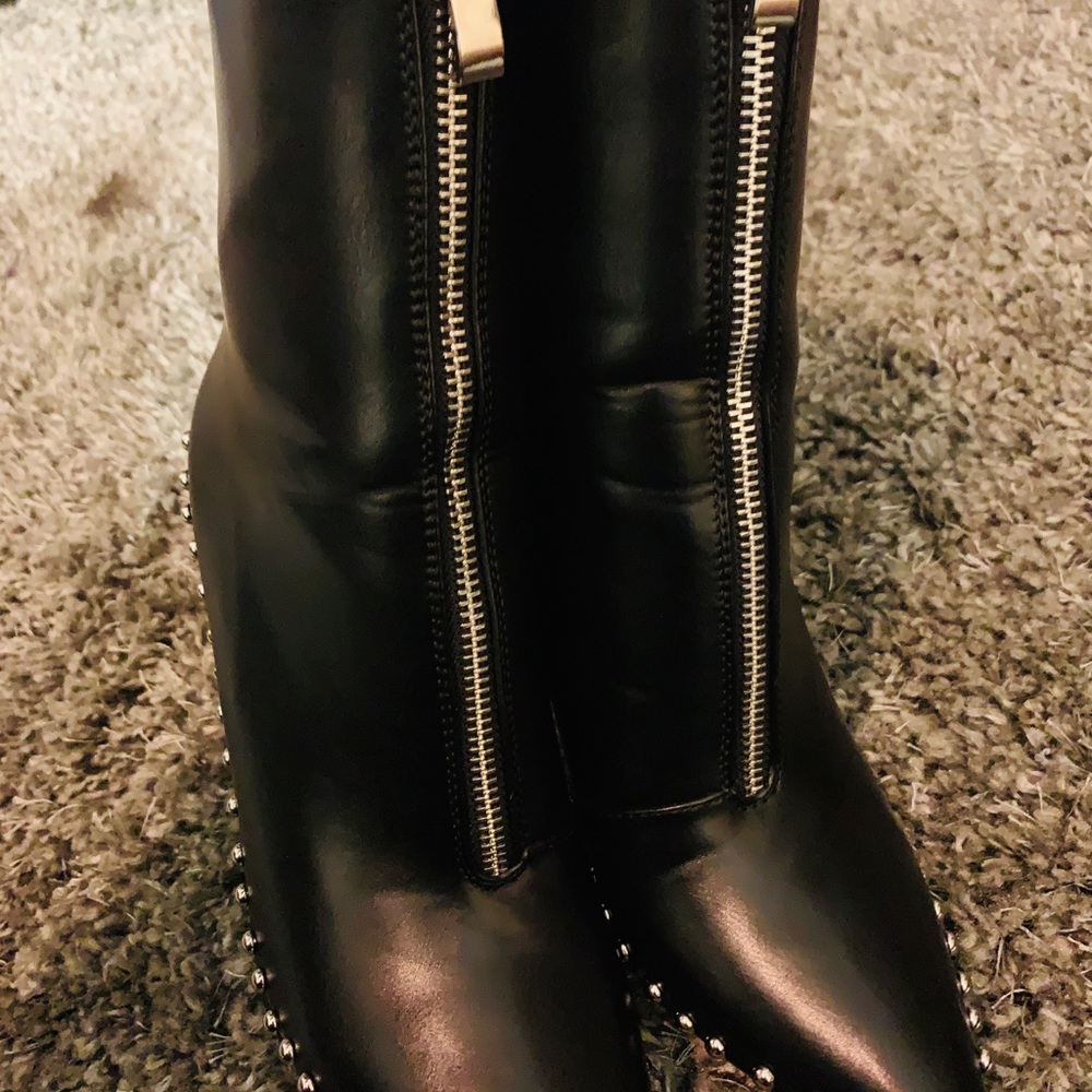 Prettylittlething black studded ankle boots - Picture 4 of 5